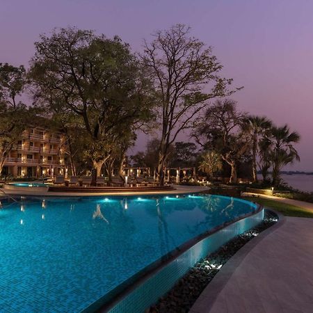 Radisson Blu Mosi-Oa-Tunya Livingstone Resort Exteriér fotografie